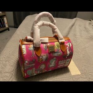 NWT Disney retired dooney & burke aristacats